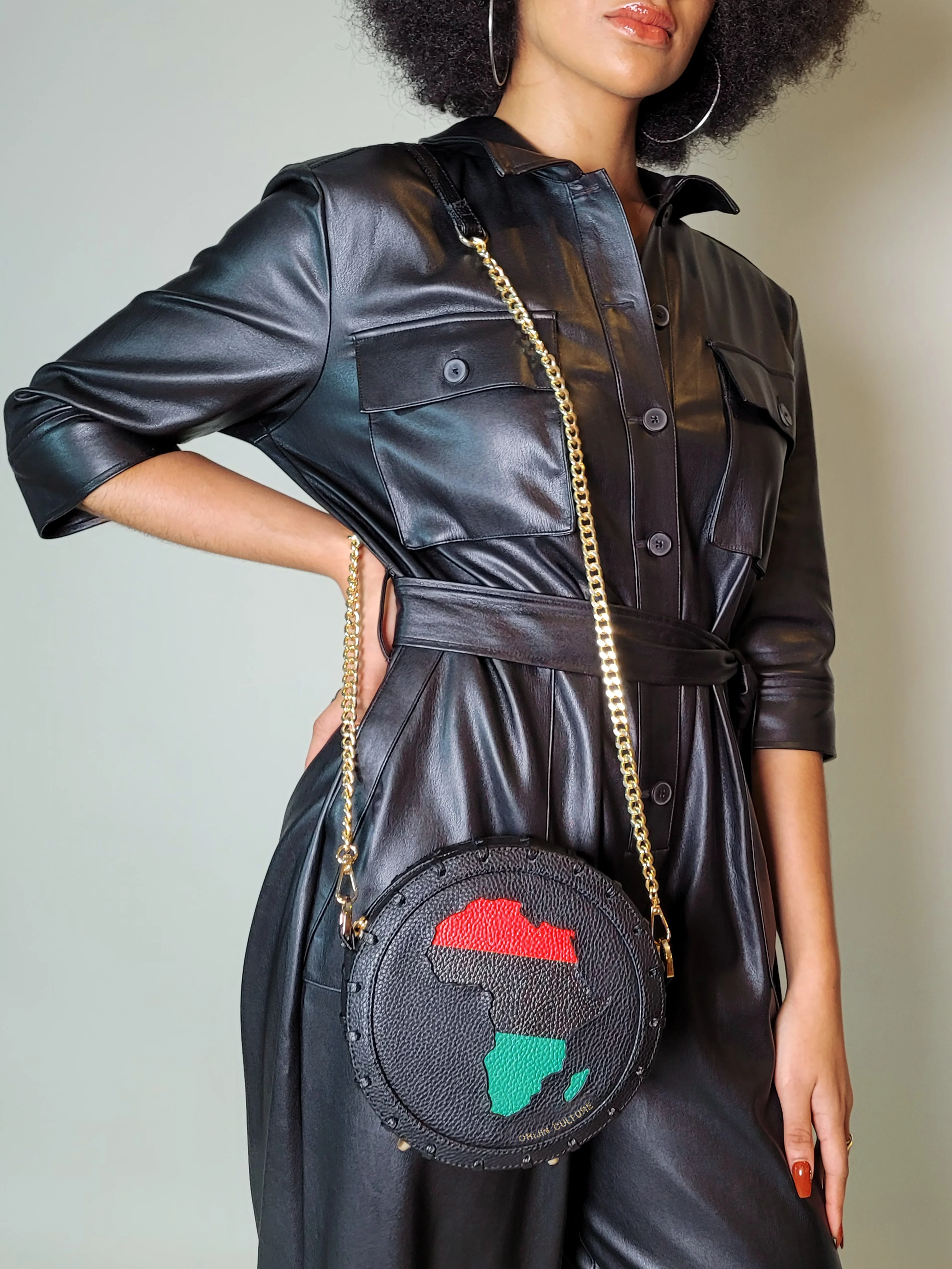 Mini Retro Africa Medallion Round Bag - Image 3