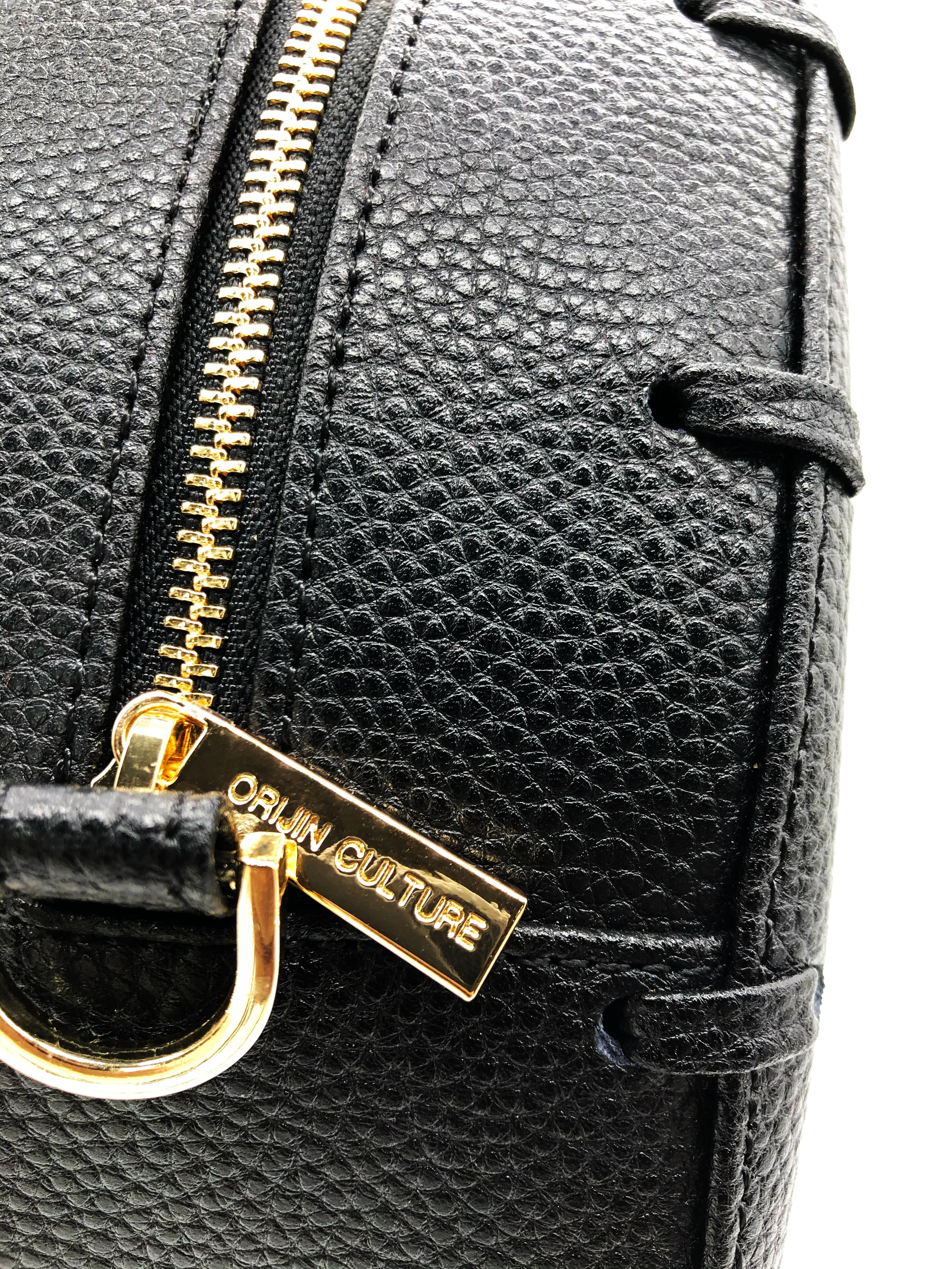 Mini Retro Peace Medallion Round Bag - Image 7