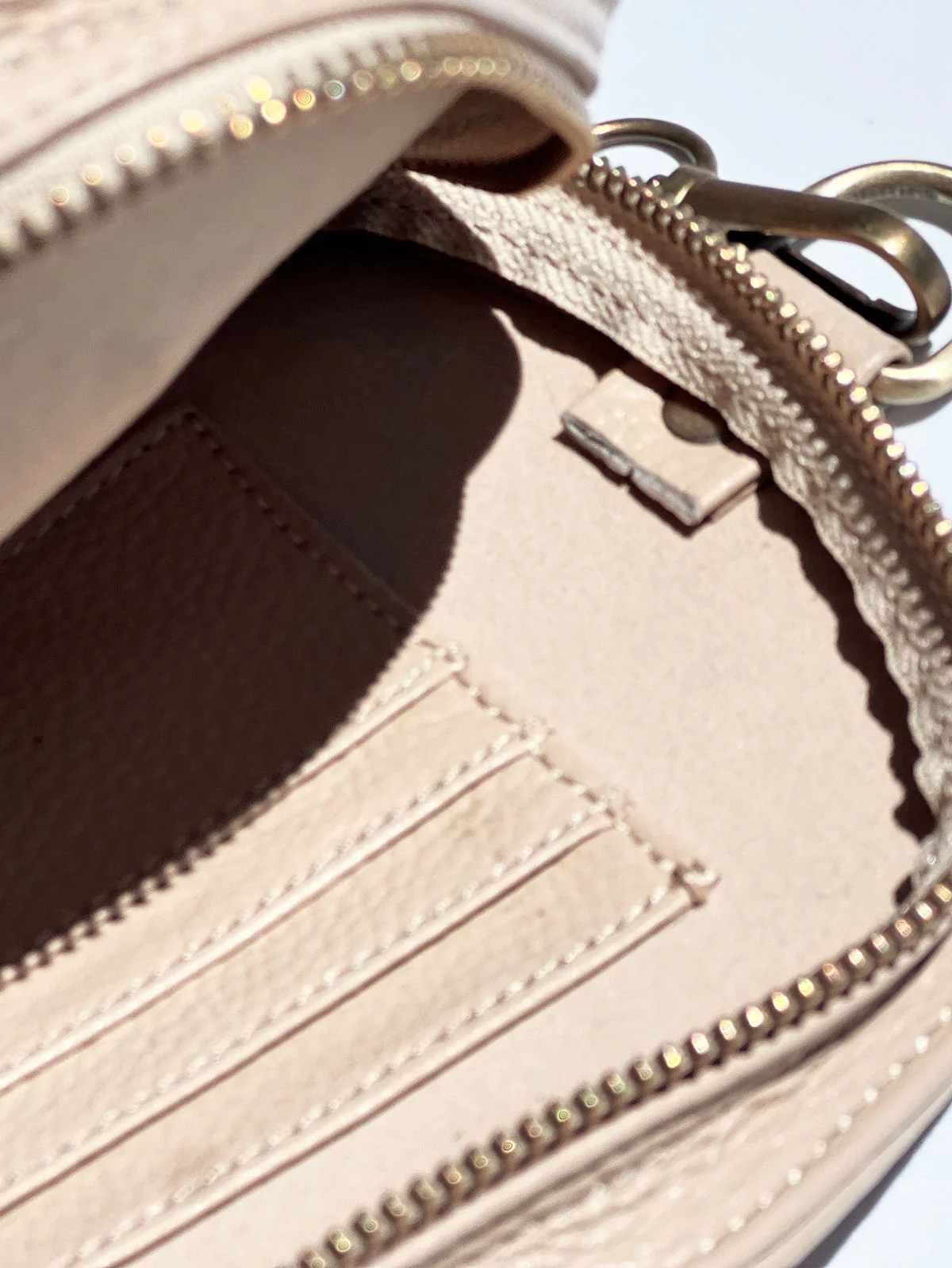 NEW! Sand Africa Fanny Pack/ CrossBody Bag- Nude Leather - Image 4